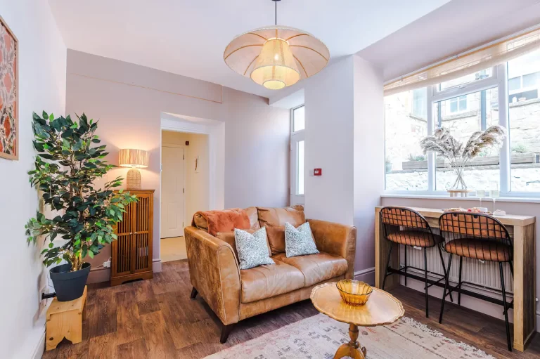 cee09de1-8a1c-4ce2-99d4-7971f64cbc23